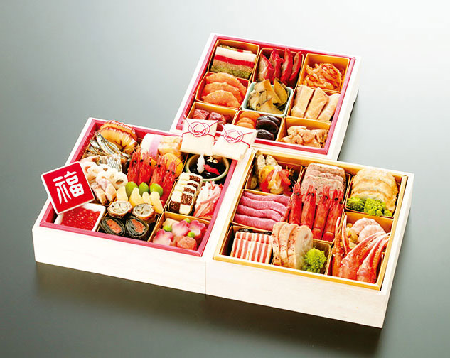山のホテルおせち料理『和洋中三段重』